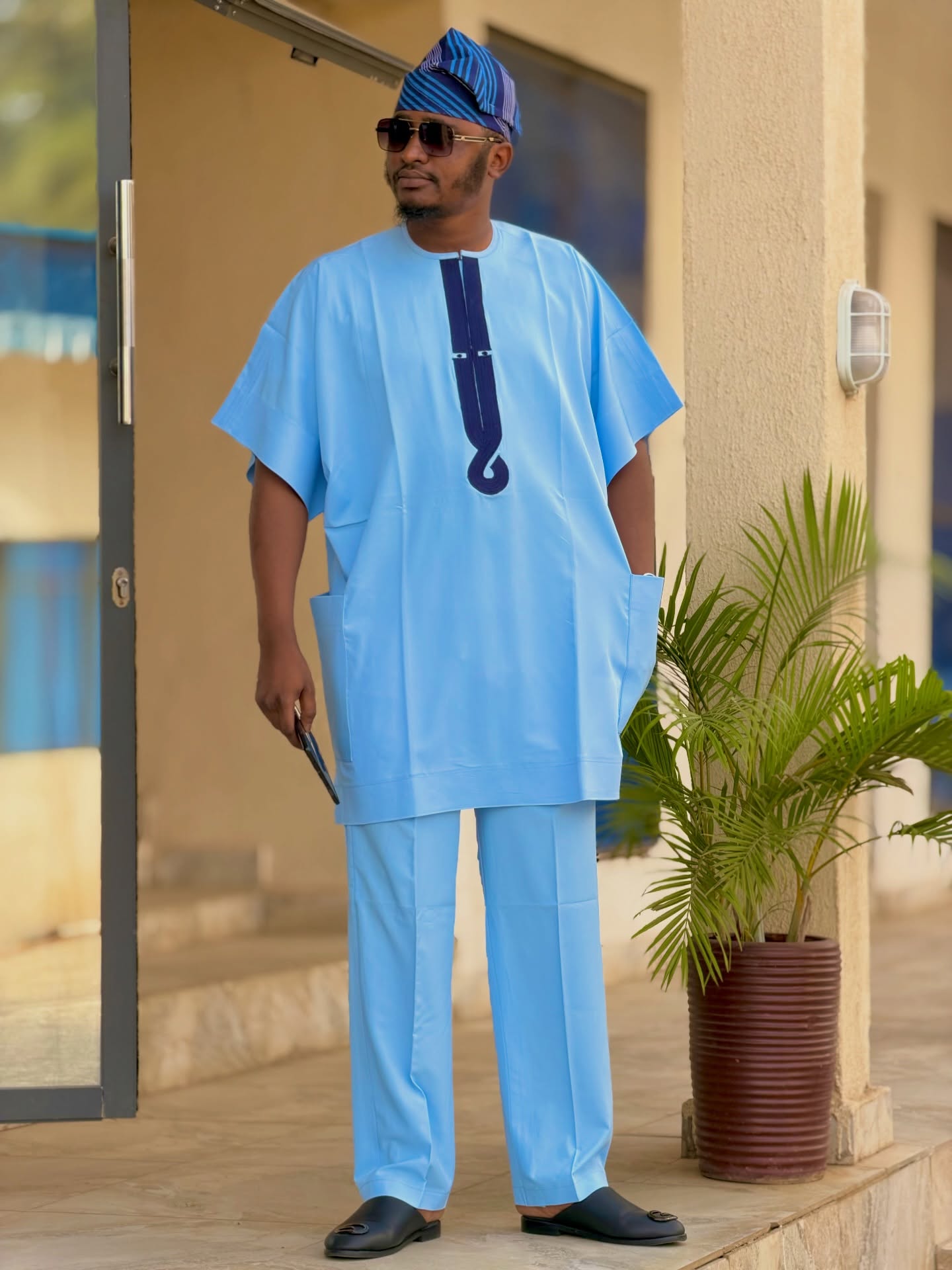 White Silver Kaftan v2