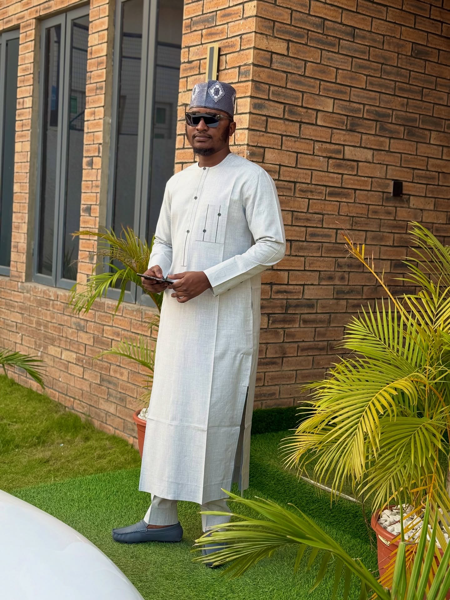 Navy Royal — Detail